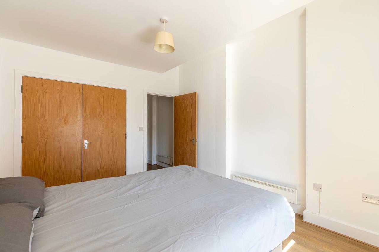 Prime Location Flats Leilighet London Eksteriør bilde